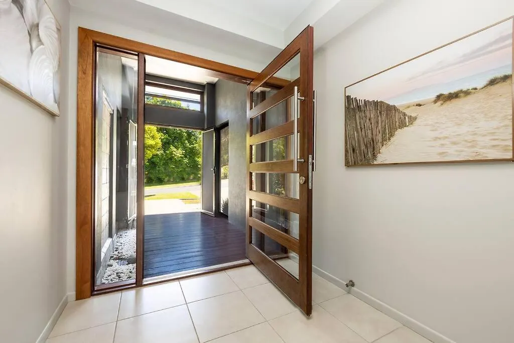 Family Paradise Elegant 4Br King Bed Heated Pool And Bbq Villa Trinity Beach Holiday home