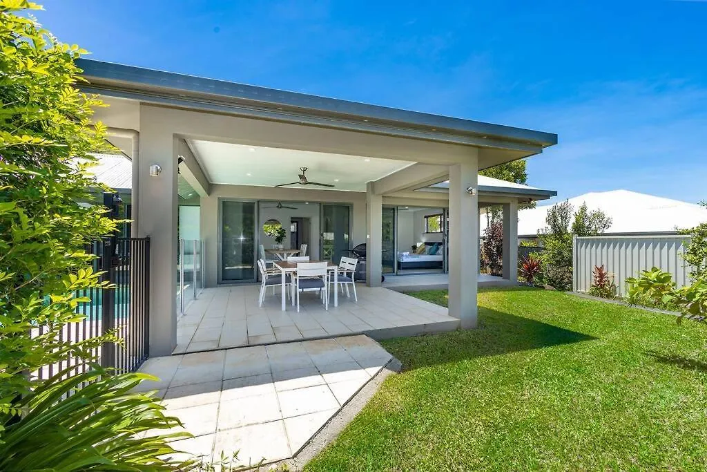 Family Paradise Elegant 4Br King Bed Heated Pool And Bbq Villa Trinity Beach Holiday home